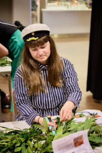 044_FILTDK_2023-05-21_esiseppeleensitojaiset_R5_0096_web
