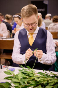 045_FILTDK_2023-05-21_esiseppeleensitojaiset_R5_0100_web