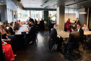 047_FILTDK_2023-05-25_seppeleensitojaispäivälliset_R6_0670_web