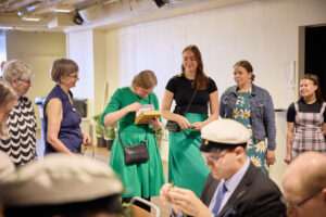 061_FILTDK_2023-05-21_esiseppeleensitojaiset_R6_0130_web