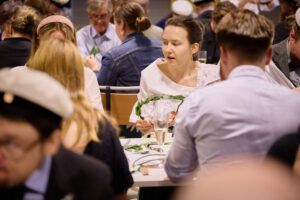113_FILTDK_2023-05-21_esiseppeleensitojaiset_R5_0420_web