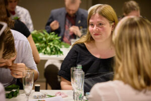 191_FILTDK_2023-05-21_esiseppeleensitojaiset_R5_0616_web